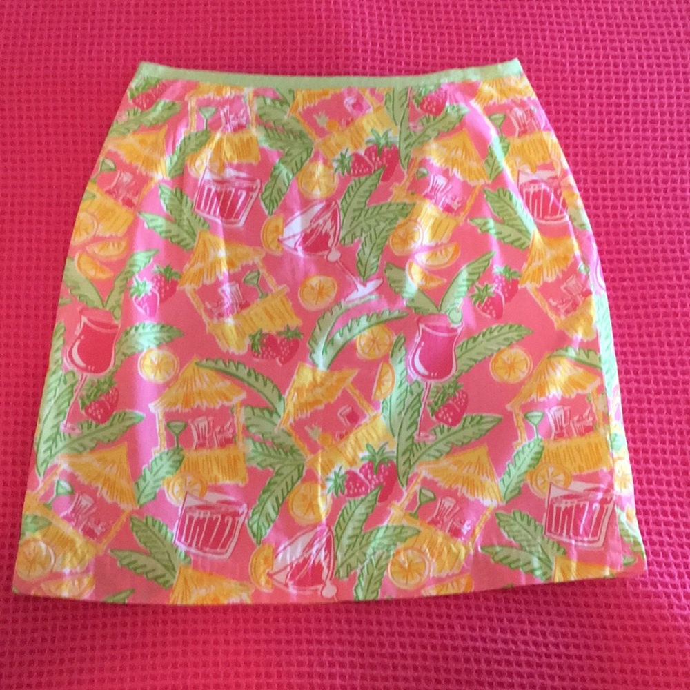 Lilly Pulitzer Juice Bar skirt, size 6 EUC.